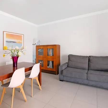 Apartment Apartamento Armacao De Pera *